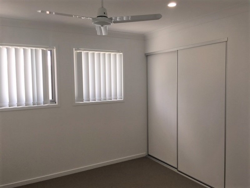 Unit 3/113-117 Broadwater Terrace, Redland Bay QLD 4165
