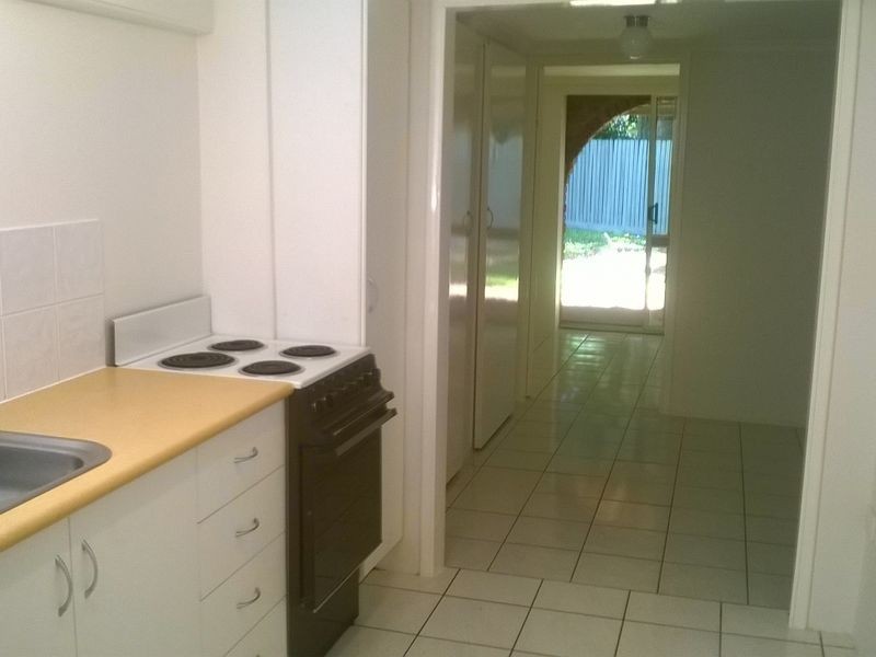 4 GLEN STREET, Ormiston QLD 4160