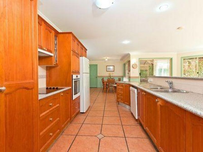 33 Intrepid Drive, Victoria Point QLD 4165