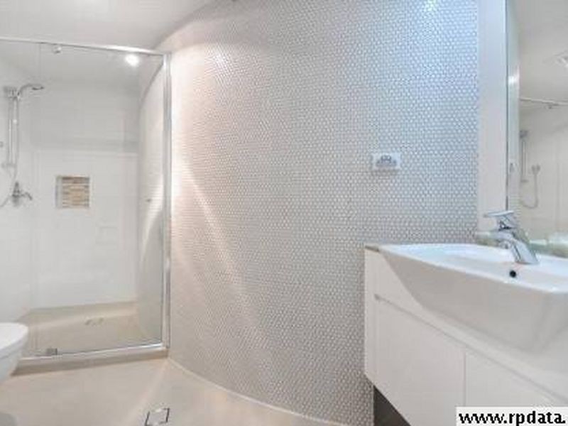 1A Bay Street, Redland Bay QLD 4165