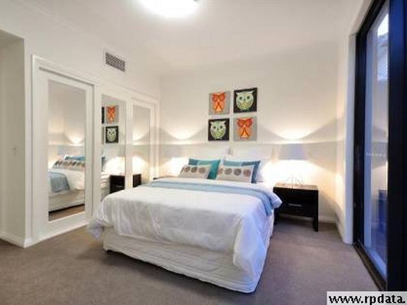 1A Bay Street, Redland Bay QLD 4165