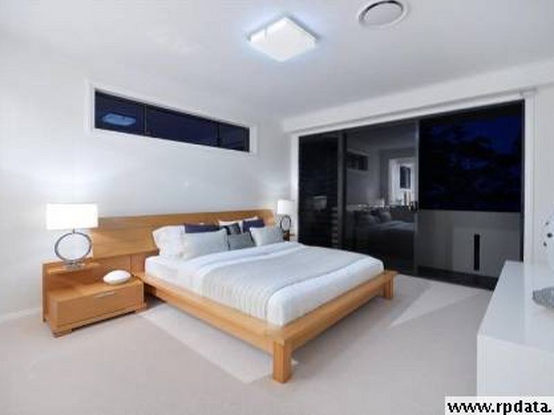 1A Bay Street, Redland Bay QLD 4165
