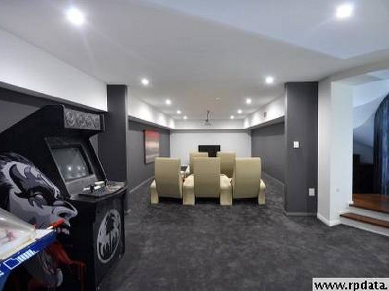 1A Bay Street, Redland Bay QLD 4165