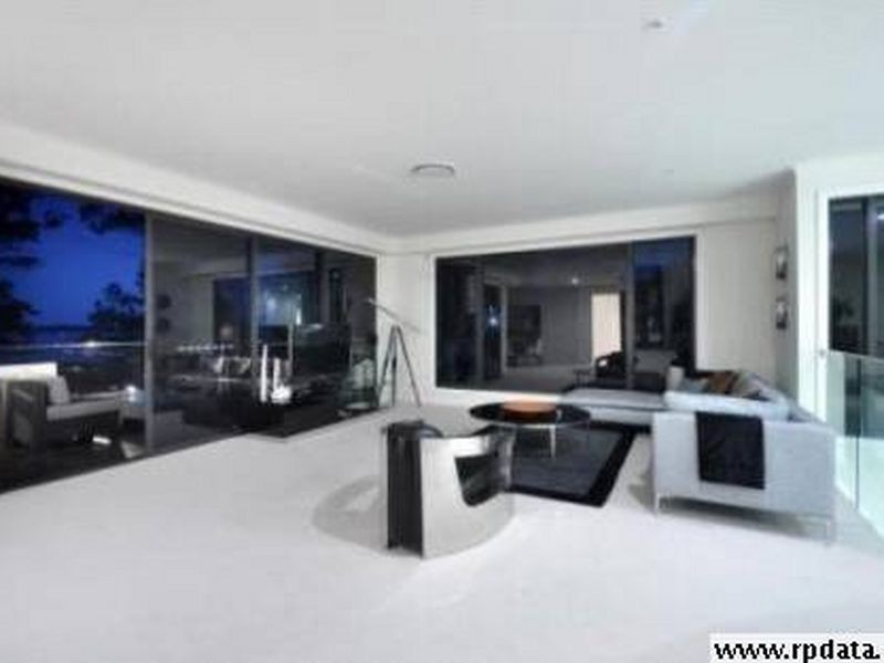 1A Bay Street, Redland Bay QLD 4165