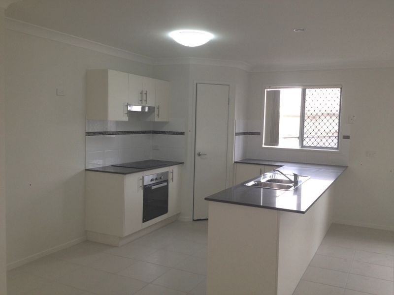 9 TREELINE CIRCUIT, Upper Coomera QLD 4209