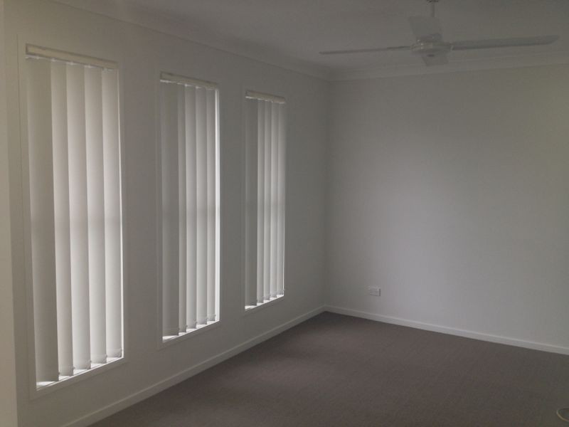 9 TREELINE CIRCUIT, Upper Coomera QLD 4209