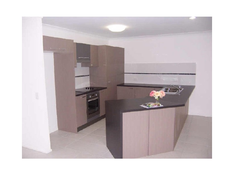 43 Aqua Cr, Redland Bay QLD 4165