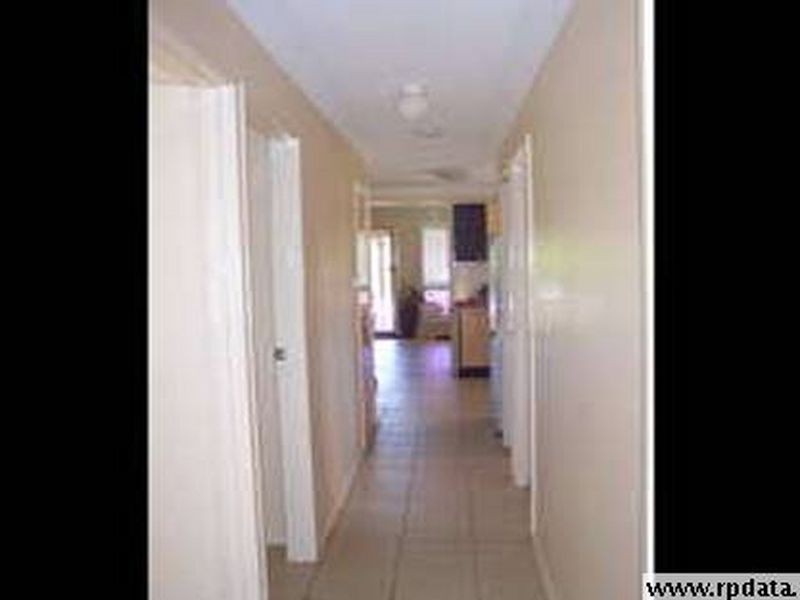 122 CANE STREET, Redland Bay QLD 4165