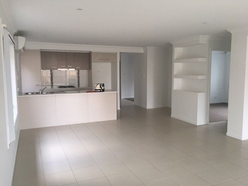 39 Golden Wattle Avenue, Mount Cotton QLD 4165