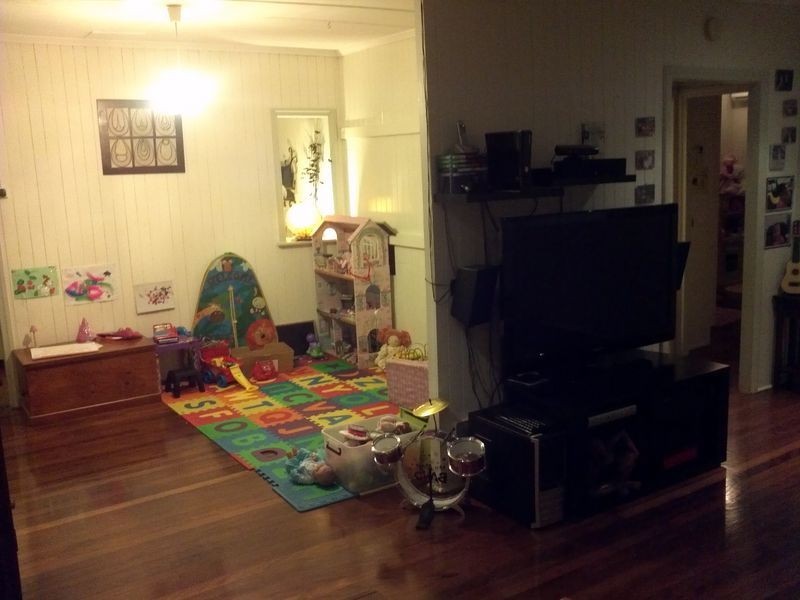 12 ASHMOLE ROAD, Redcliffe QLD 4020