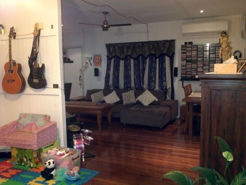 12 ASHMOLE ROAD, Redcliffe QLD 4020