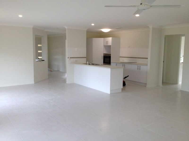 1 HARRIET LANE, Oxenford QLD 4210