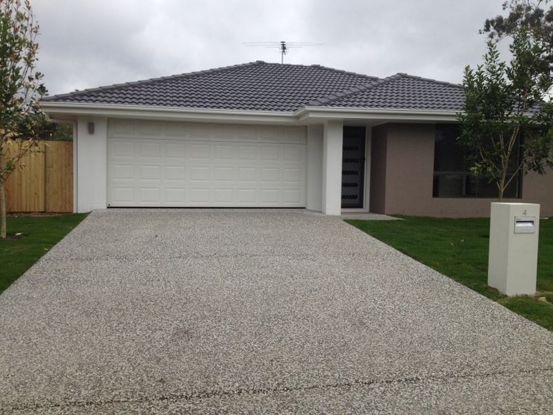 4 TERRITORY STREET, Windaroo QLD 4207