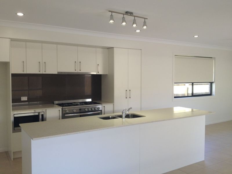 209 CANE STREET, Redland Bay QLD 4165