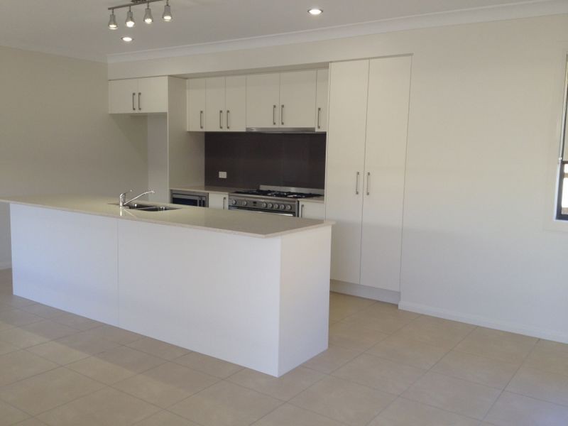 209 CANE STREET, Redland Bay QLD 4165