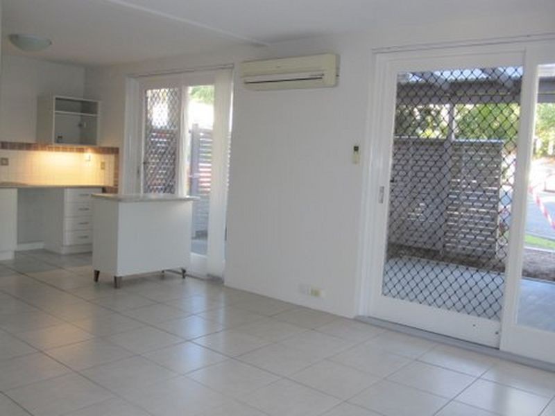 1/12 FORD STREET, Clayfield QLD 4011