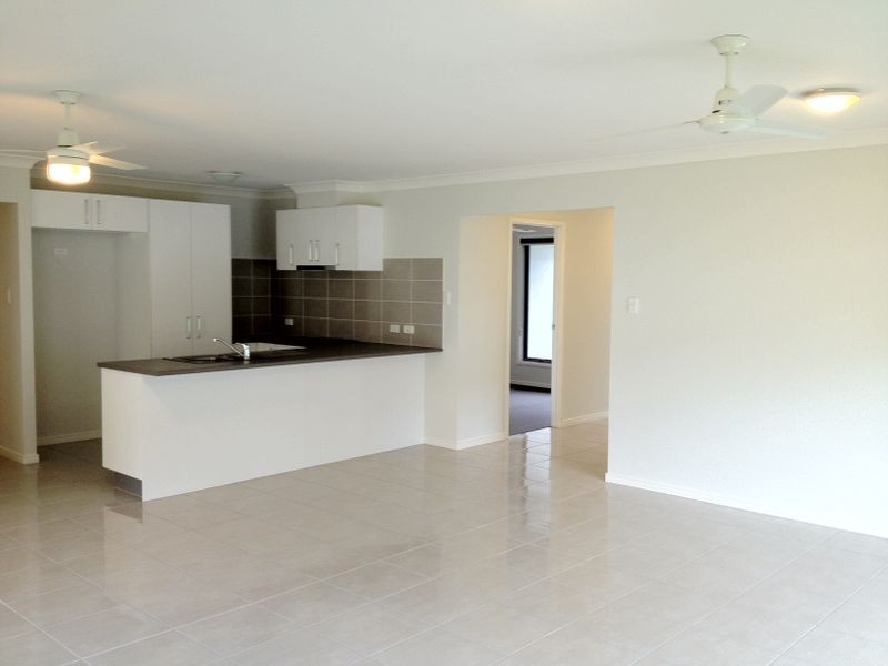 49 SKYLINE CIRCUIT, Bahrs Scrub QLD 4207