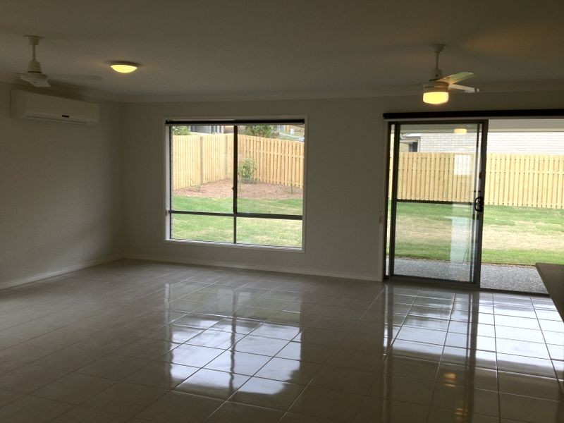 49 SKYLINE CIRCUIT, Bahrs Scrub QLD 4207