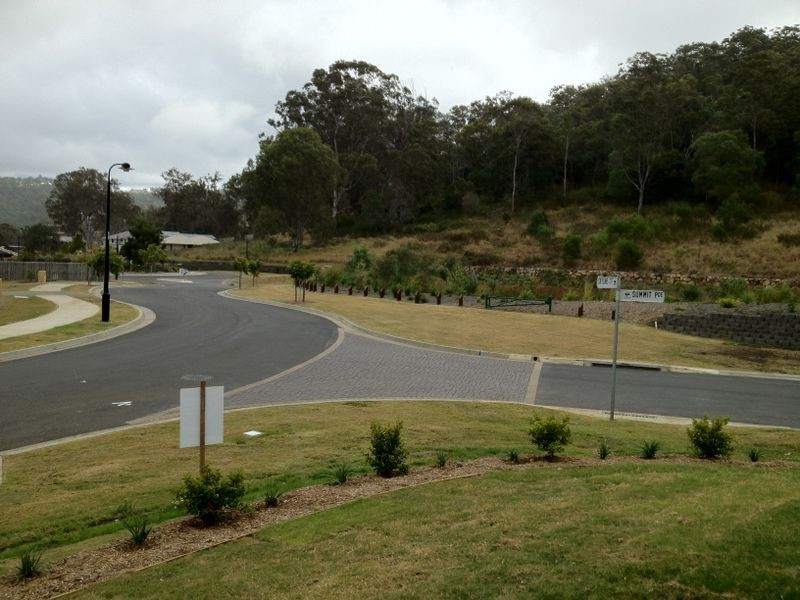 49 SKYLINE CIRCUIT, Bahrs Scrub QLD 4207