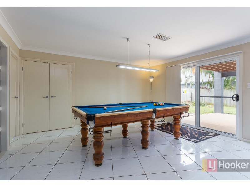 38 Huntly Place, Redland Bay QLD 4165