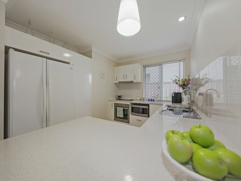 9 BREAM PLACE, Redland Bay QLD 4165