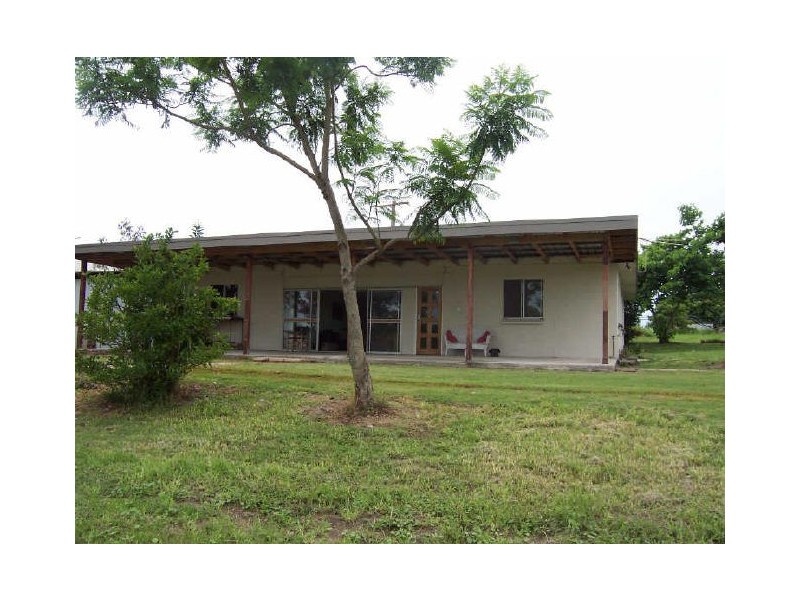 125 Giles Road, Redland Bay QLD 4165