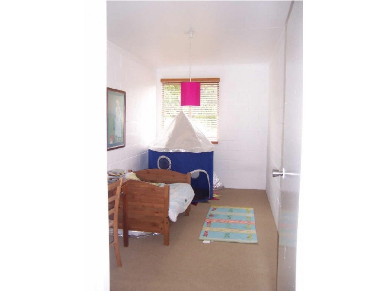 125 Giles Road, Redland Bay QLD 4165