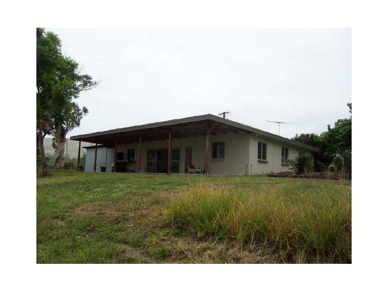 125 Giles Road, Redland Bay QLD 4165