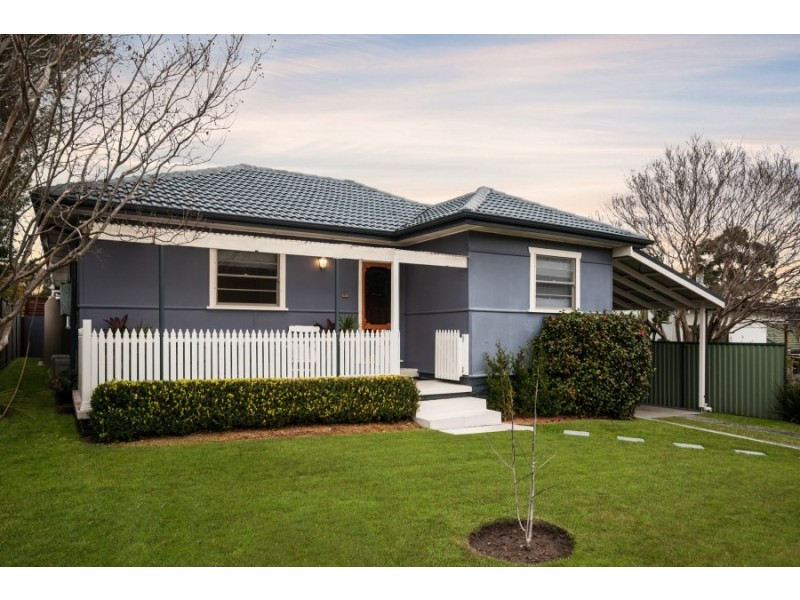 153 Wells Street, Springfield NSW 2250