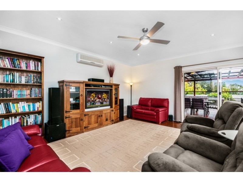 153 Wells Street, Springfield NSW 2250