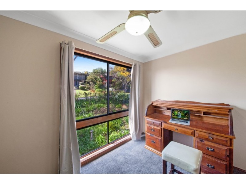 11 Elizabeth Street, Wyoming NSW 2250