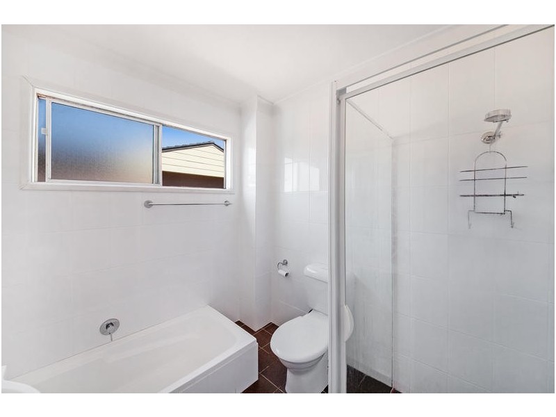 32 Lynnette Crescent, East Gosford NSW 2250