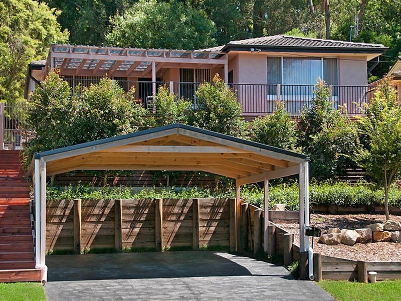 15 Brands Place, Lisarow NSW 2250