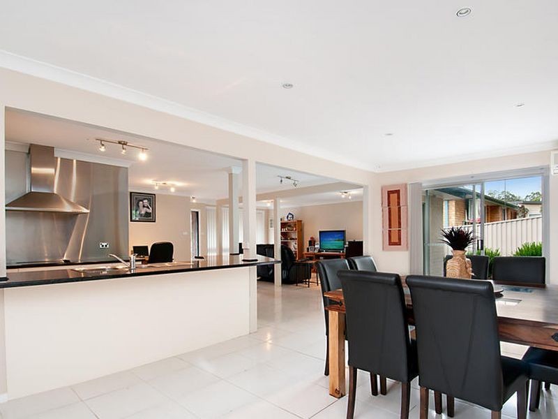 15 Brands Place, Lisarow NSW 2250