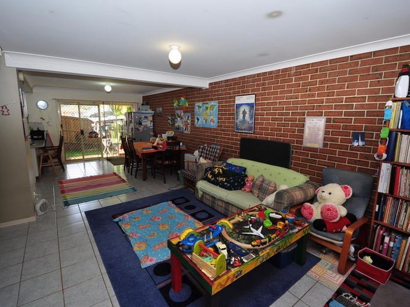 2/39 Wells Street, East Gosford NSW 2250