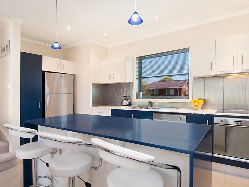 2/28 York Street, Point Frederick NSW 2250