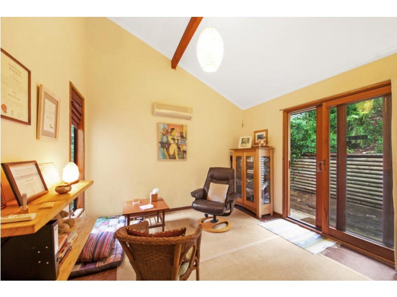 80 Bayview Avenue, East Gosford NSW 2250