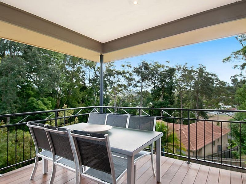 8 Ashburn Close, Lisarow NSW 2250