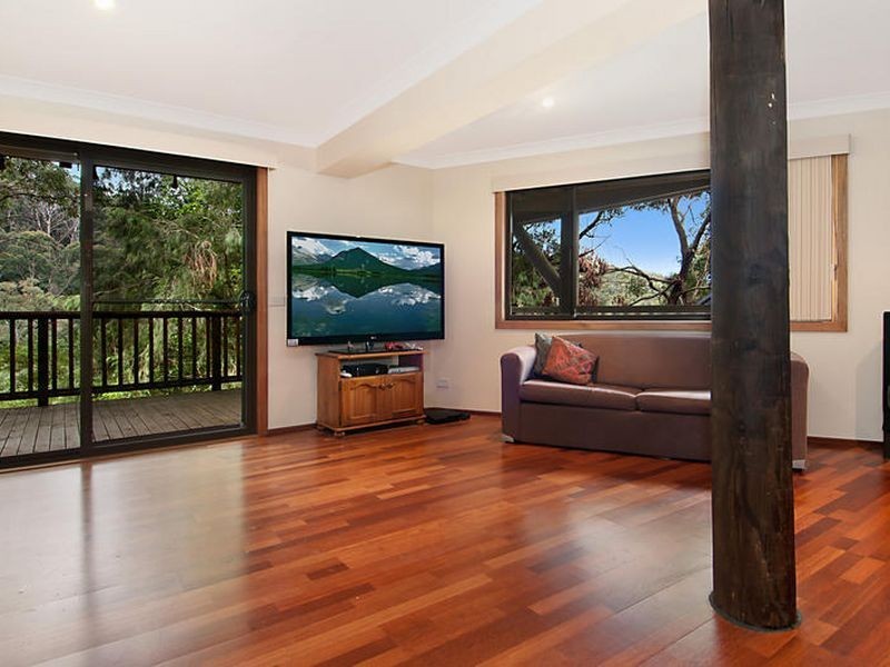 5 Rubie Crescent, East Gosford NSW 2250