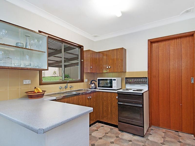 18 Bellbowrie Avenue, Narara NSW 2250