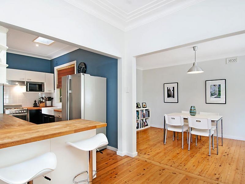 9 Heather Crescent, Wyoming NSW 2250