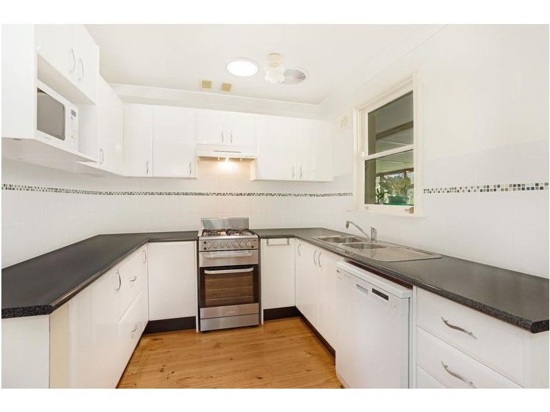 38 Bushlands Avenue, Springfield NSW 2250