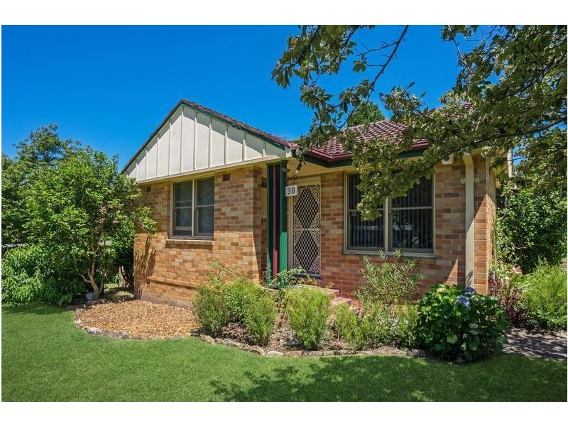 38 Bushlands Avenue, Springfield NSW 2250