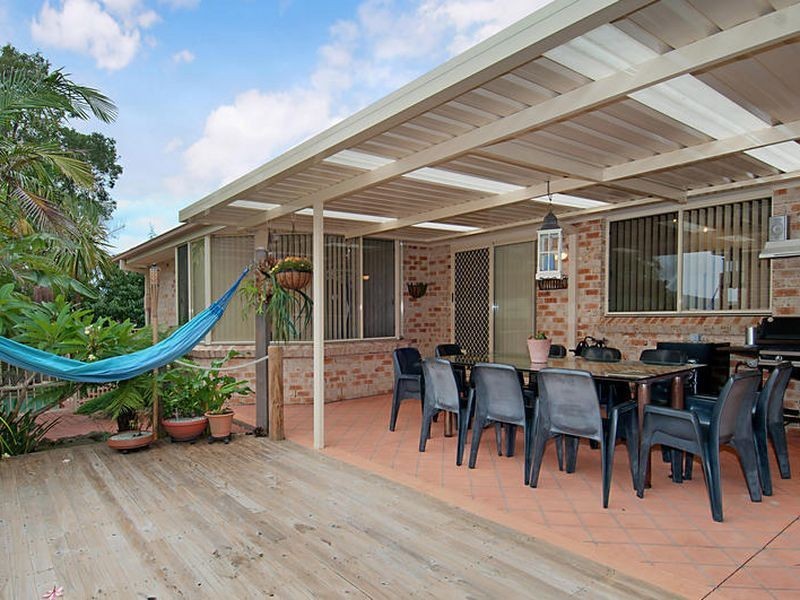 37 Robinia Parade, Springfield NSW 2250
