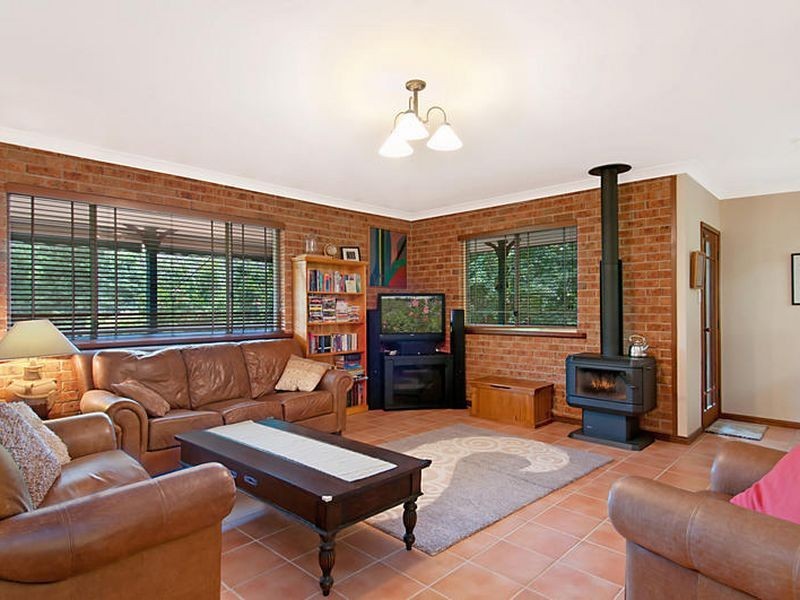 106 Blackbutt St, Wyoming NSW 2250