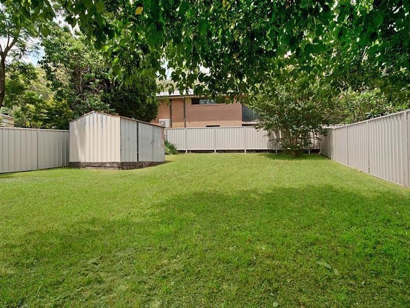 165 Brisbane Water Drive, Point Clare NSW 2250