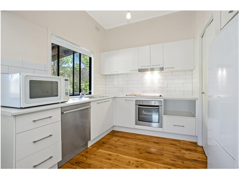 7 Lock Avenue, Springfield NSW 2250