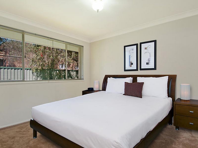 6/207 Albany Street, Point Frederick NSW 2250