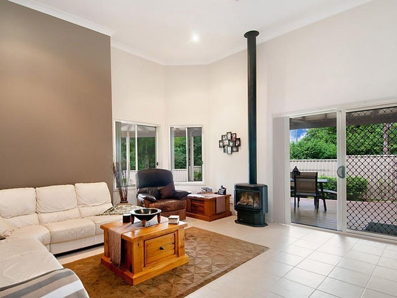 39 The Valley Way, Lisarow NSW 2250