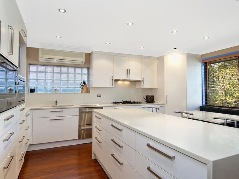 4 Crystal Street, Forresters Beach NSW 2260